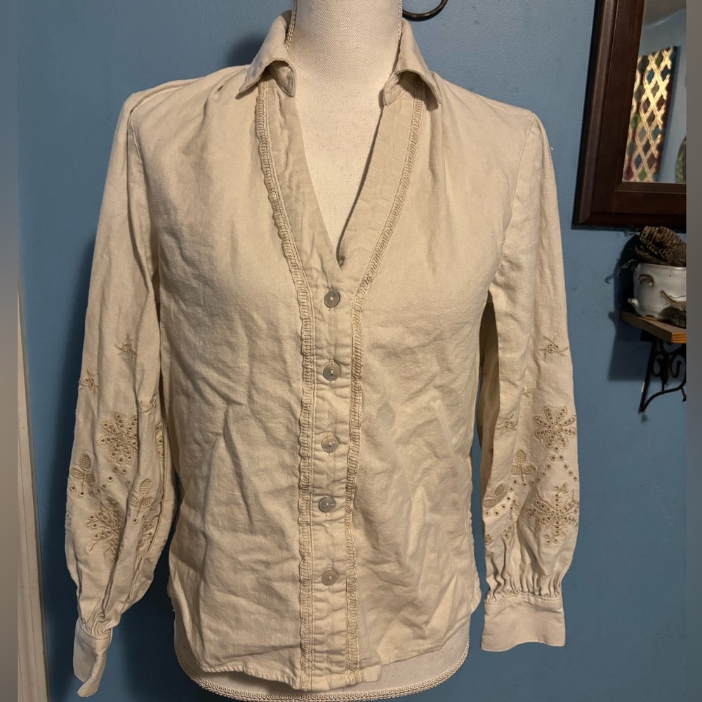 Tahari, Tan, BoHo, Eyelet, Button Down, Top